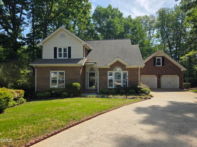 205 Coventry Lane, Cary, NC 27511