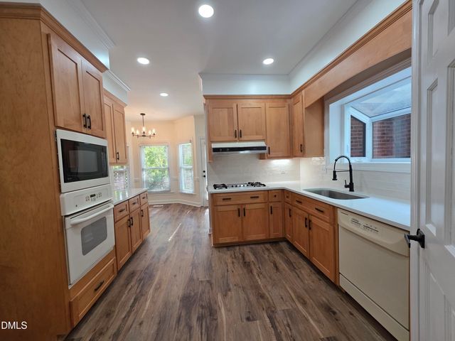 205 Coventry Lane, Cary, NC 27511