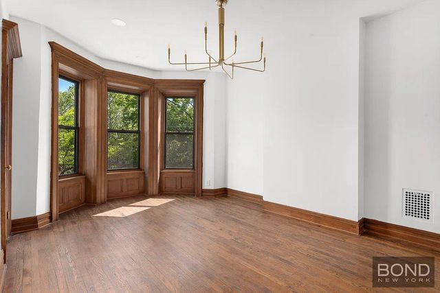 1137 Park Place, New York City, NY 11213