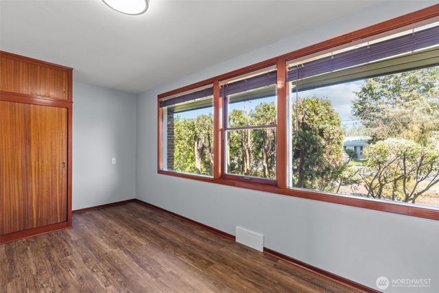 15108 74th Street E, Sumner, WA 98390