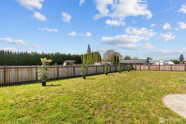 15108 74th Street E, Sumner, WA 98390