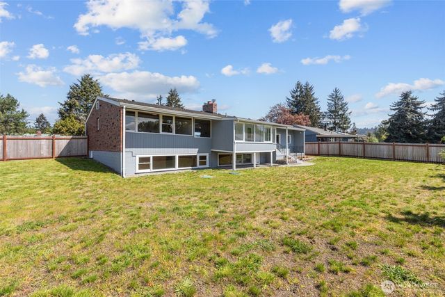 15108 74th Street E, Sumner, WA 98390