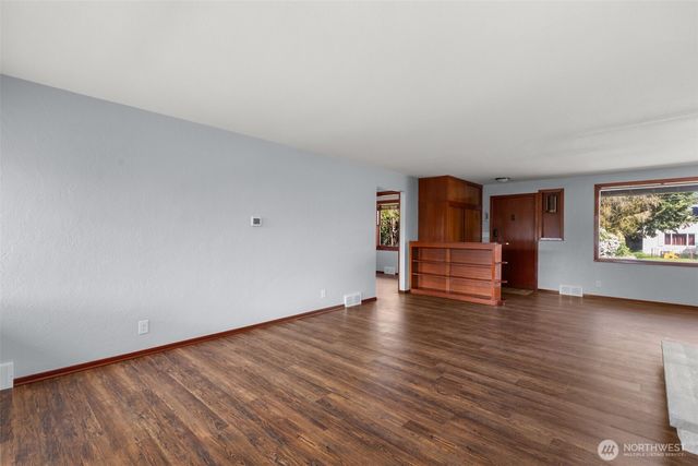 15108 74th Street E, Sumner, WA 98390