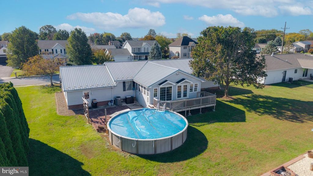 375 CAROLLE ST, Greencastle, PA 17225