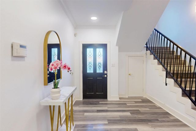 2023 Rosedale Street, Houston, TX 77004