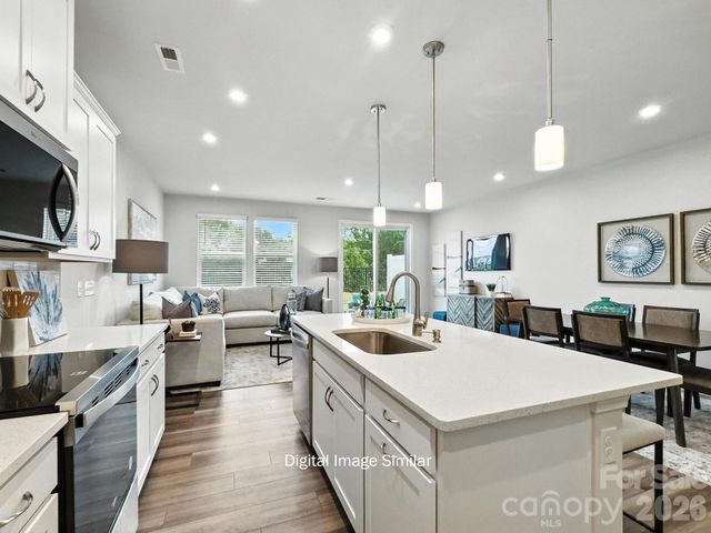 6022 Mallow Crossing Lane, Charlotte, NC 28213