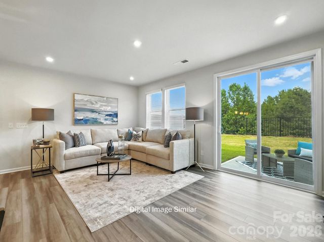 6022 Mallow Crossing Lane, Charlotte, NC 28213