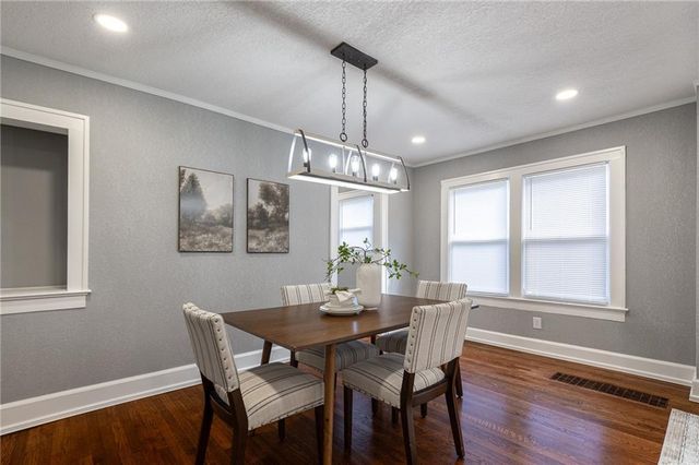 1433 S Ralston Avenue, Independence, MO 64052