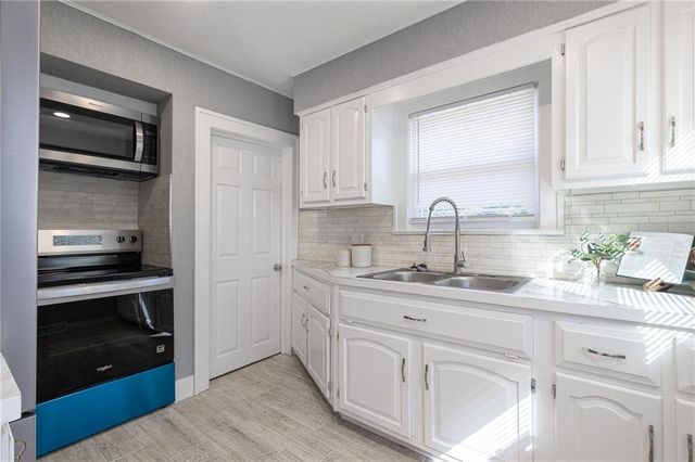 1433 S Ralston Avenue, Independence, MO 64052