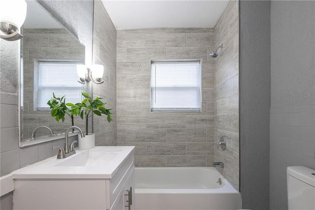 1433 S Ralston Avenue, Independence, MO 64052