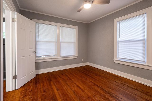 1433 S Ralston Avenue, Independence, MO 64052