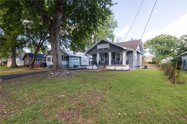 1433 S Ralston Avenue, Independence, MO 64052