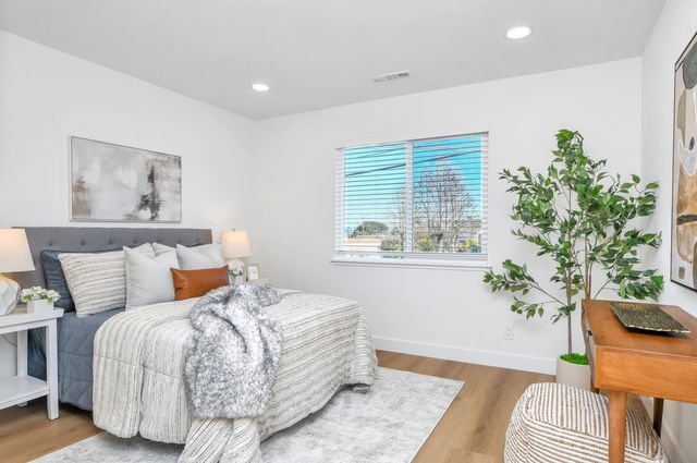 1351 Shell Ave, Martinez, CA 94553