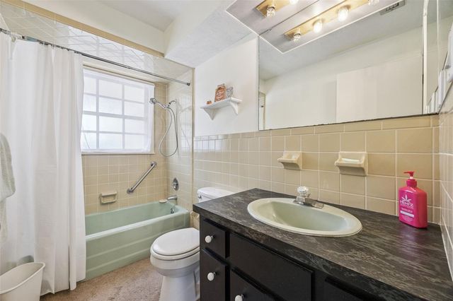 800 E LANSDOWNE AVENUE, Orange City, FL 32763