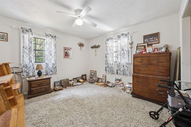 800 E LANSDOWNE AVENUE, Orange City, FL 32763