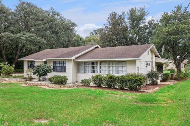 800 E LANSDOWNE AVENUE, Orange City, FL 32763
