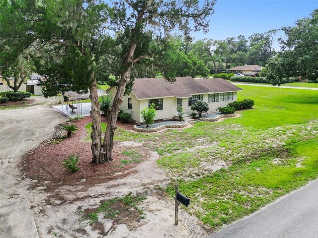 800 E LANSDOWNE AVENUE, Orange City, FL 32763