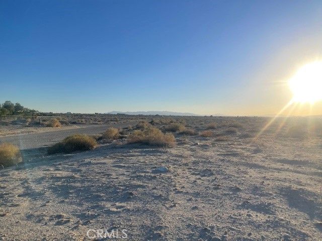 2678 Sea Port Avenue, Thermal, CA 92274