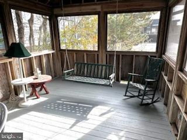 3 E KING ST, Fenwick Island, DE 19944