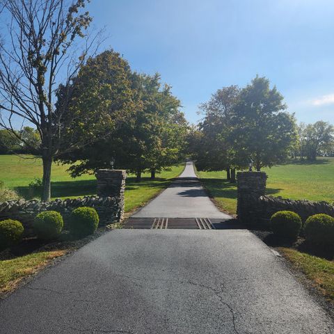 1231 Warwick Road, Harrodsburg, KY 40330