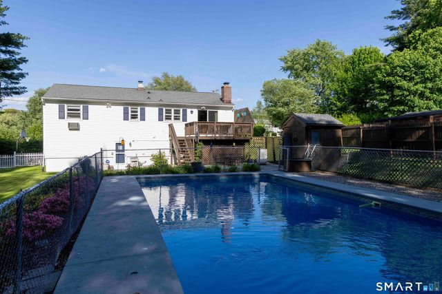 3 Eastview Drive, New Fairfield, CT 06812