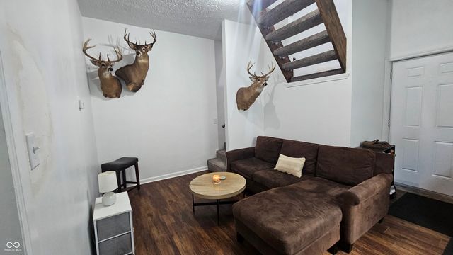 221 Kansas Street, Indianapolis, IN 46225