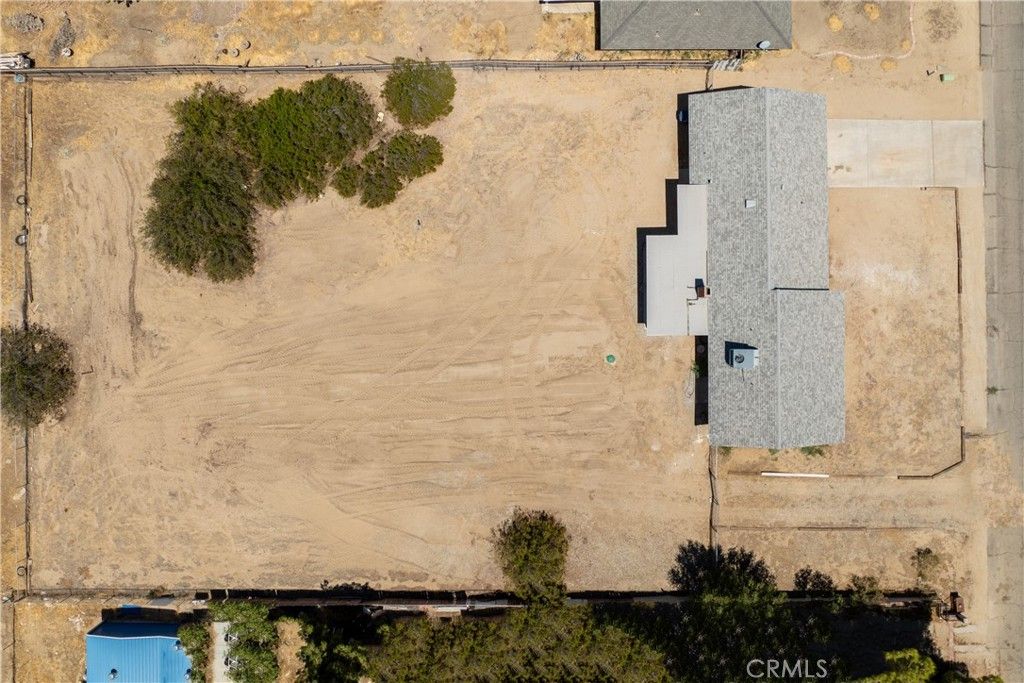 Image 22 of property listing at 40185 179th Street East, Palmdale, CA 93591