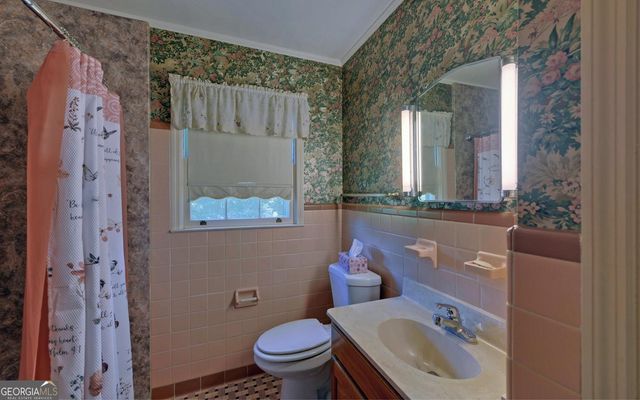 400 Harris Street, Toccoa, GA 30577