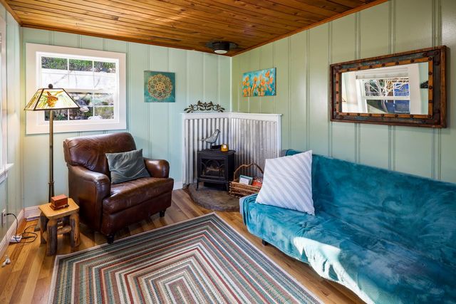 8241 Old School Way, Mokelumne Hill, CA 95245