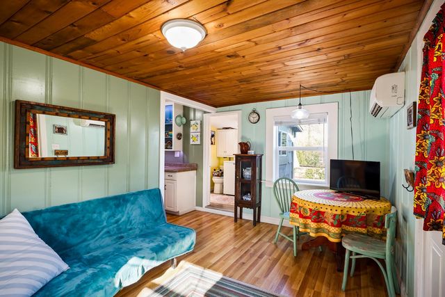 8241 Old School Way, Mokelumne Hill, CA 95245