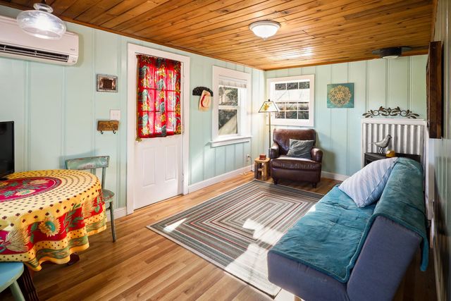 8241 Old School Way, Mokelumne Hill, CA 95245