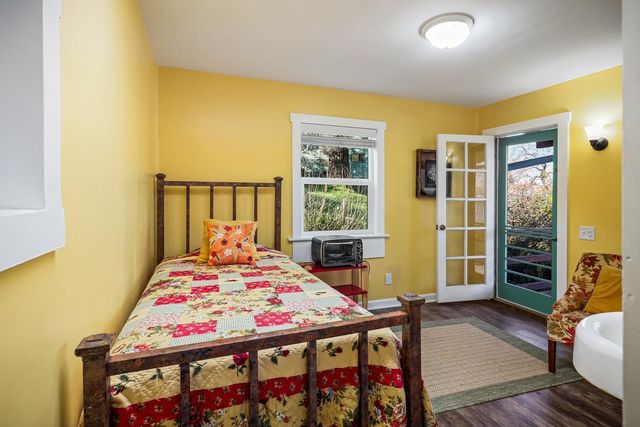 8241 Old School Way, Mokelumne Hill, CA 95245