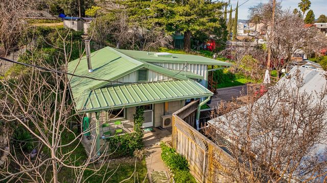 8241 Old School Way, Mokelumne Hill, CA 95245