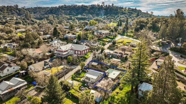 8241 Old School Way, Mokelumne Hill, CA 95245