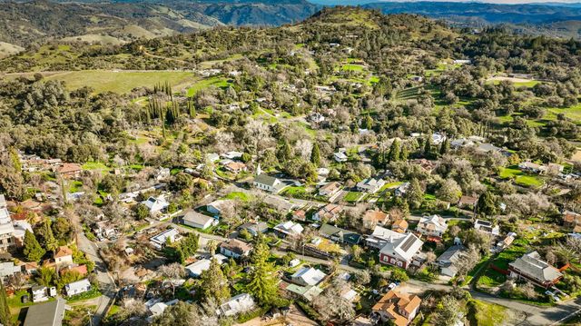 8241 Old School Way, Mokelumne Hill, CA 95245