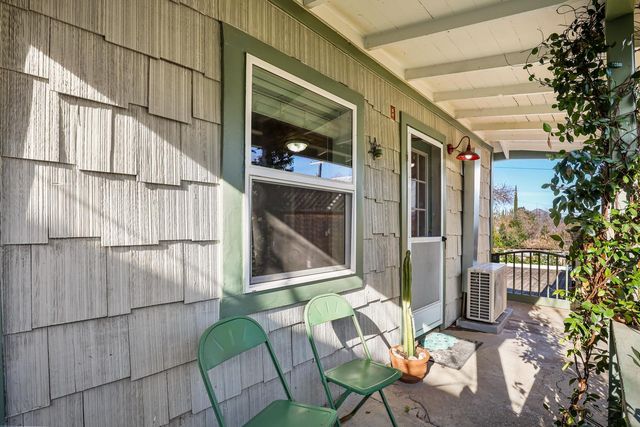 8241 Old School Way, Mokelumne Hill, CA 95245