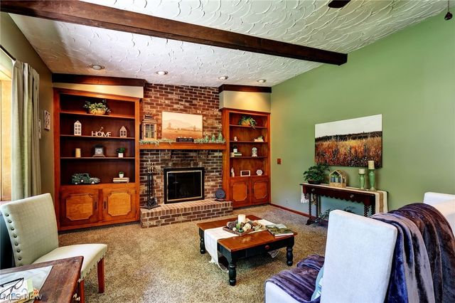 6065 E Valleyview Court, Mentor, OH 44060