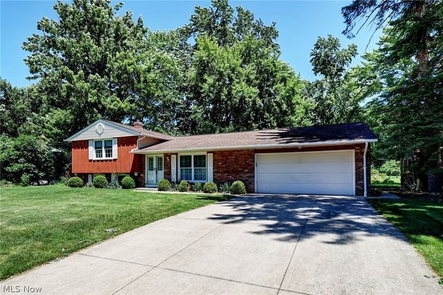 6065 E Valleyview Court, Mentor, OH 44060