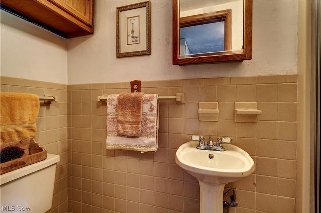 6065 E Valleyview Court, Mentor, OH 44060
