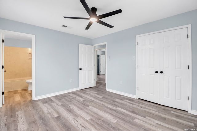 1037 N Guadalupe, Seguin, TX 78155