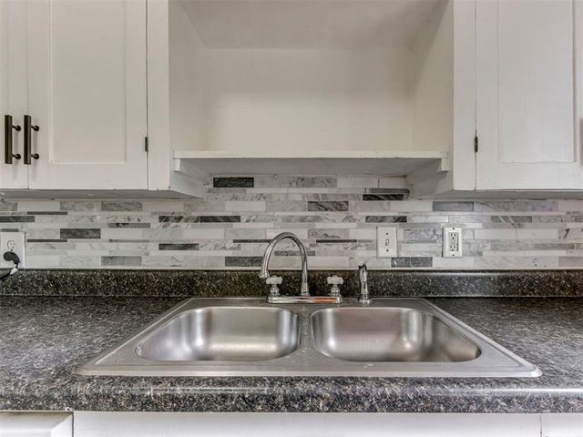 604 Iowa Street, Norman, OK 73069
