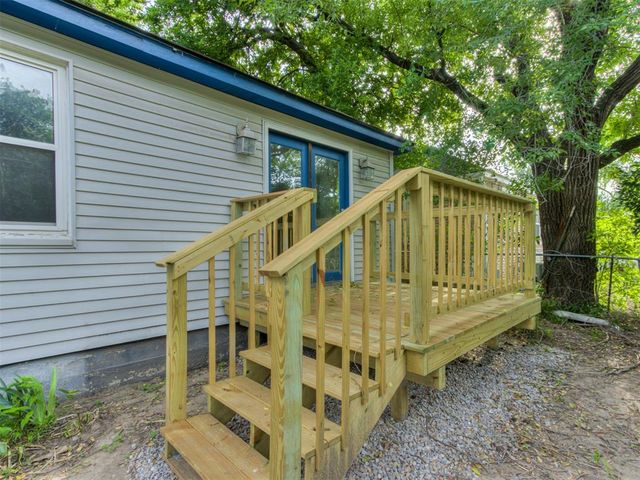 604 Iowa Street, Norman, OK 73069