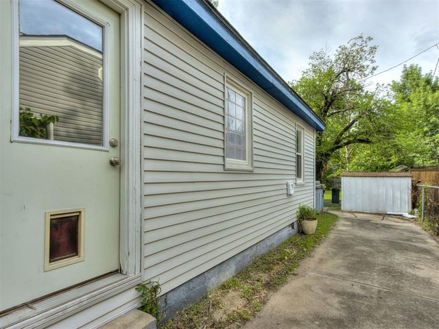 604 Iowa Street, Norman, OK 73069