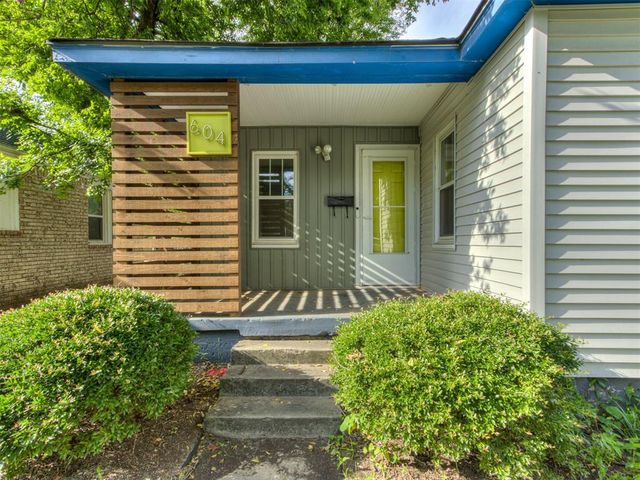 604 Iowa Street, Norman, OK 73069