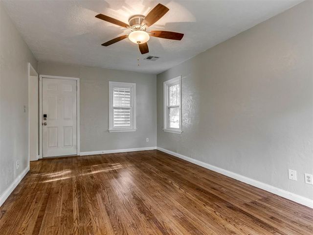 604 Iowa Street, Norman, OK 73069
