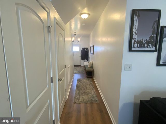 700 ADMIRALS QUAY DR, Mechanicsburg, PA 17050