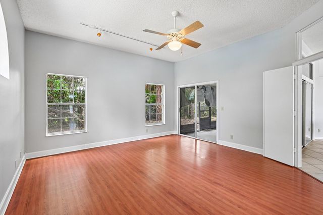 160 Royal Pine Circle S, Royal Palm Beach, FL 33411