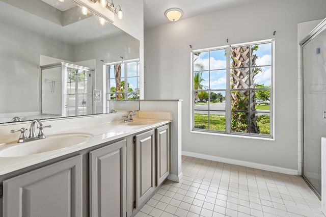 160 Royal Pine Circle S, Royal Palm Beach, FL 33411