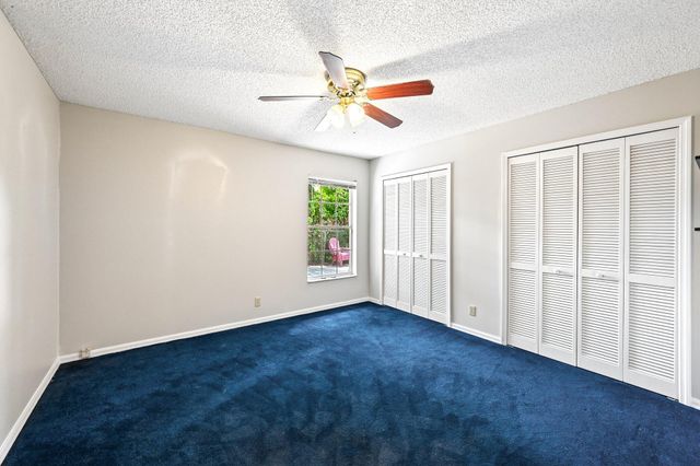 160 Royal Pine Circle S, Royal Palm Beach, FL 33411