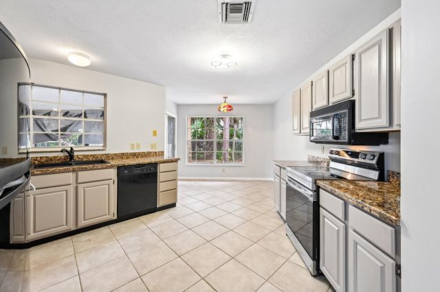 160 Royal Pine Circle S, Royal Palm Beach, FL 33411